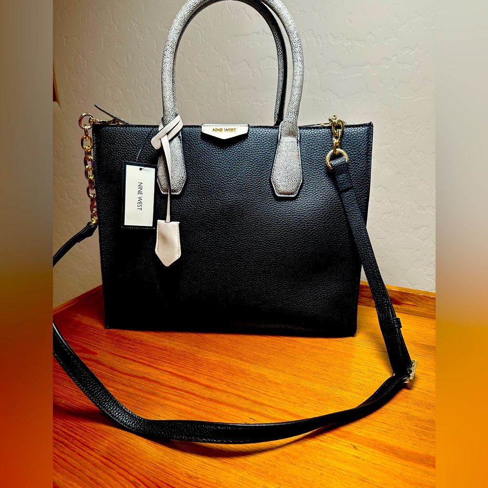 NWT Nine West Maddox Handbag Black With Beige Accents